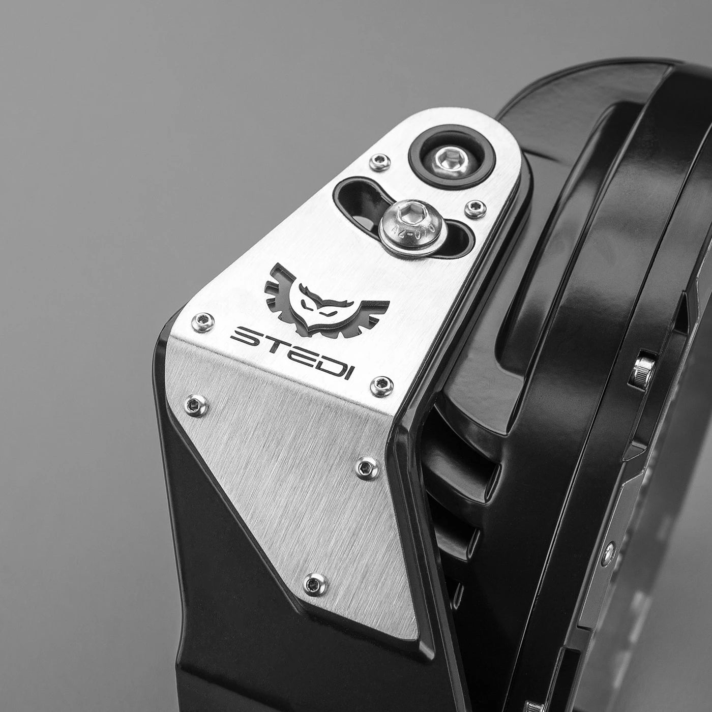 TYPE-X ™ PRO LED DRIVING LIGHTS (PAIR)