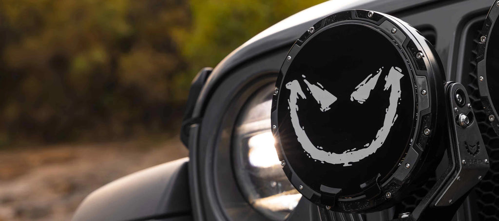 TYPE-X™ 8.5 INCH COVER - SMILEY